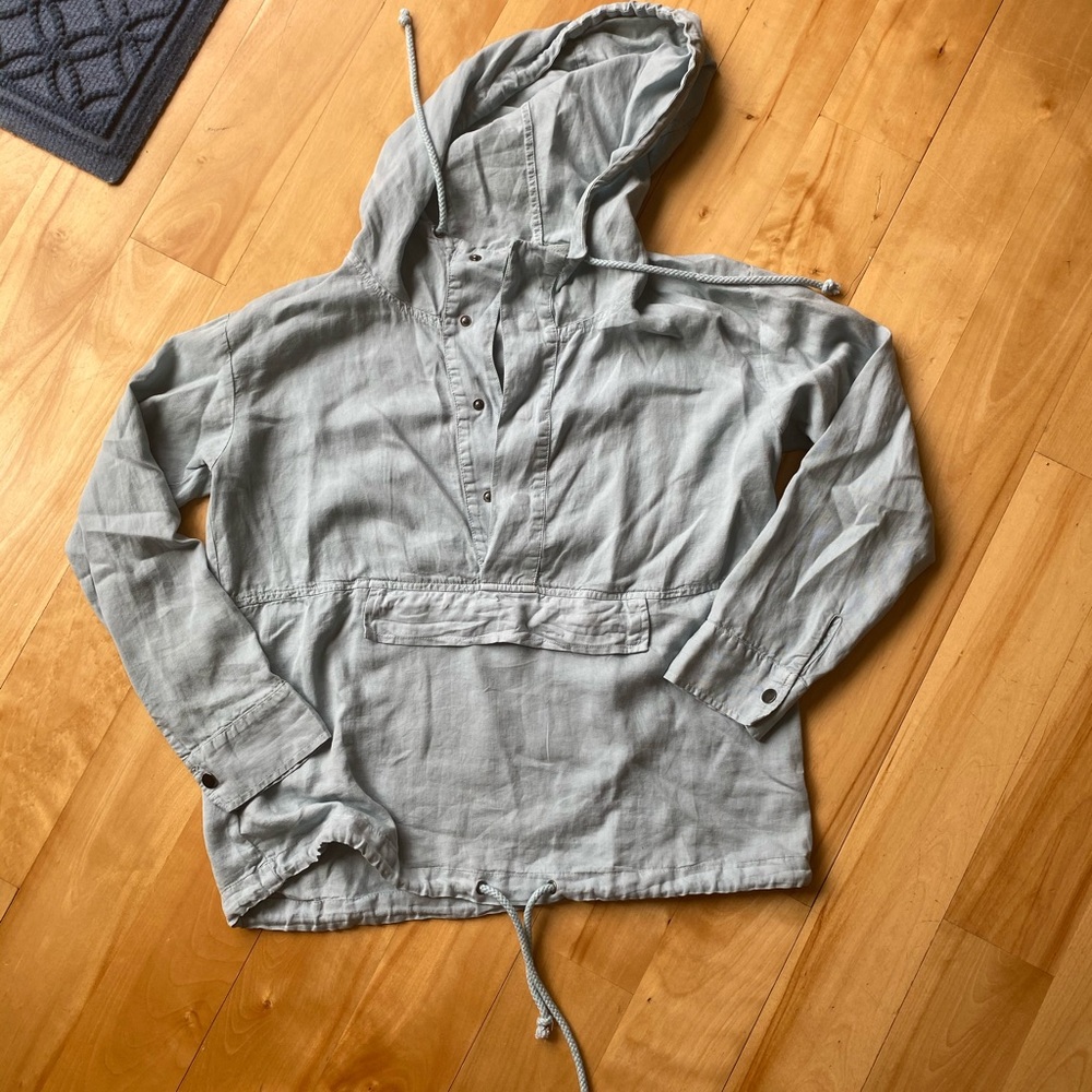 Summer pullover
